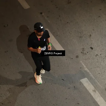 Runner Photo 7672583