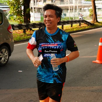 Runner Photo 7672593