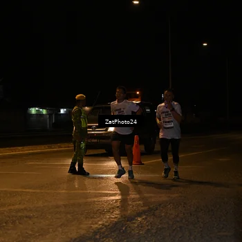 Runner Photo 7672605