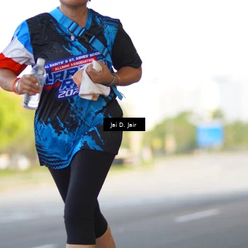 Runner Photo 7672645