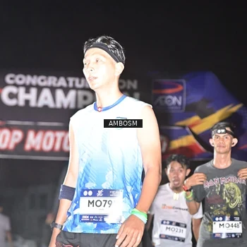 Runner Photo 7672649