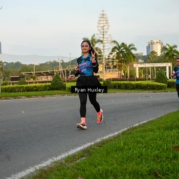 Runner Photo 7672665