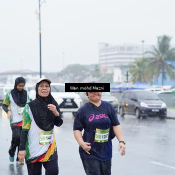 Runner Photo 7672666