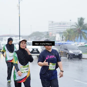 Runner Photo 7672667