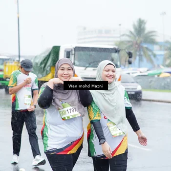 Runner Photo 7672681