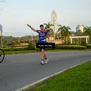 Runner Photo 7672689