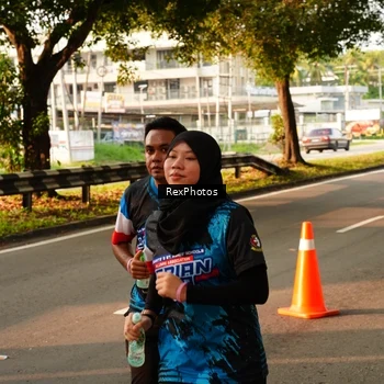 Runner Photo 7672711
