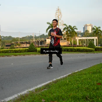 Runner Photo 7672716