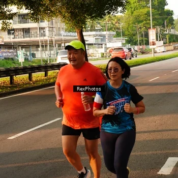 Runner Photo 7672719
