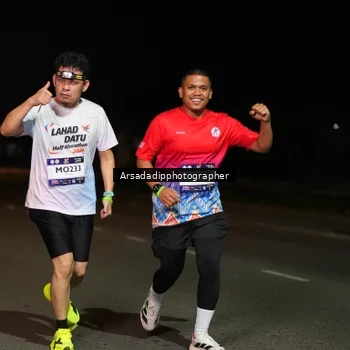 Runner Photo 7672726