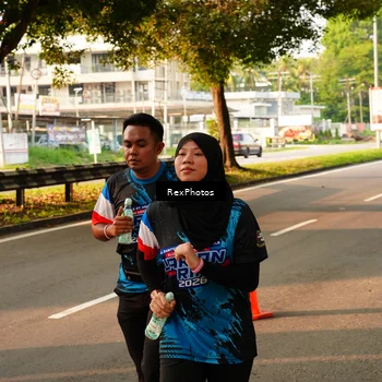 Runner Photo 7672738