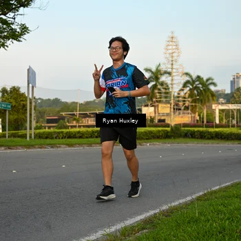 Runner Photo 7672742