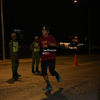 Runner Photo 7672763