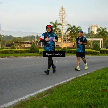 Runner Photo 7672765