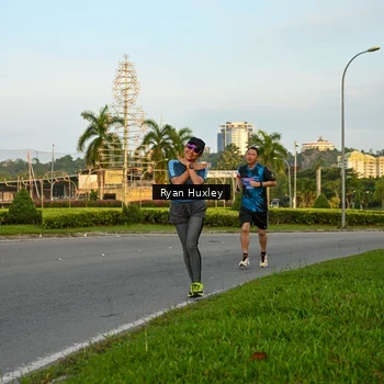 Runner Photo 7672787