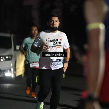 Runner Photo 7672795