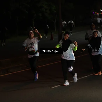 Runner Photo 7672797