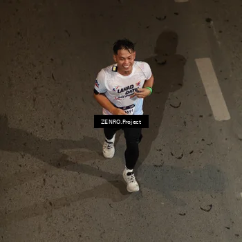 Runner Photo 7672798