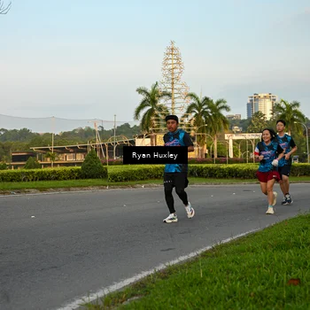 Runner Photo 7672805