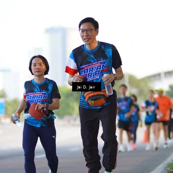 Runner Photo 7672815