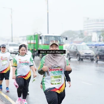 Runner Photo 7672831