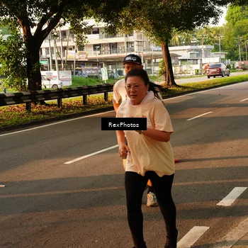 Runner Photo 7672836