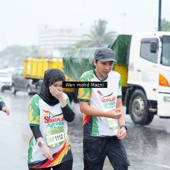 Runner Photo 7672840