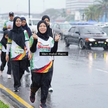 Runner Photo 7672851