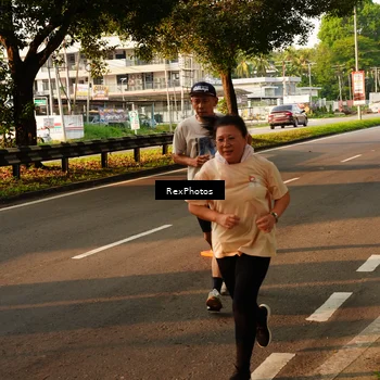 Runner Photo 7672856