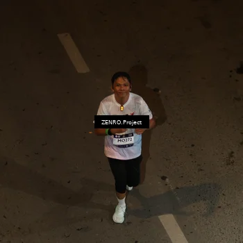 Runner Photo 7672860