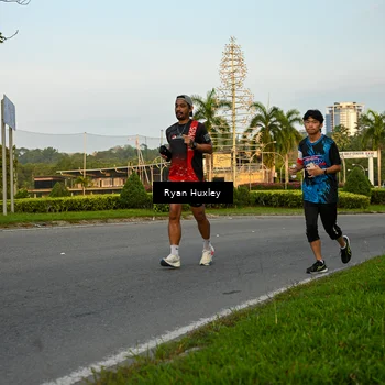 Runner Photo 7672881