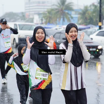Runner Photo 7672894