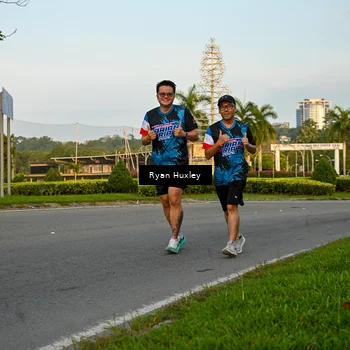 Runner Photo 7672904
