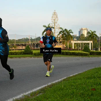Runner Photo 7672906