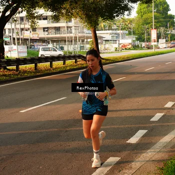 Runner Photo 7672912