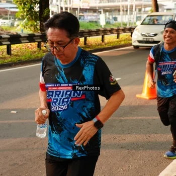Runner Photo 7672941