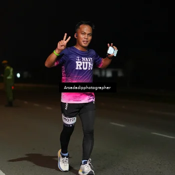Runner Photo 7672951
