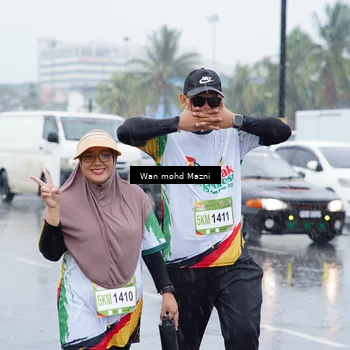 Runner Photo 7672963