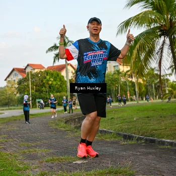 Runner Photo 7672965