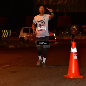 Runner Photo 7672967