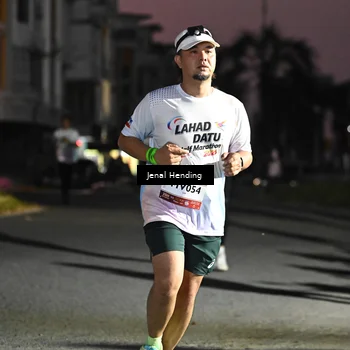 Runner Photo 7672969