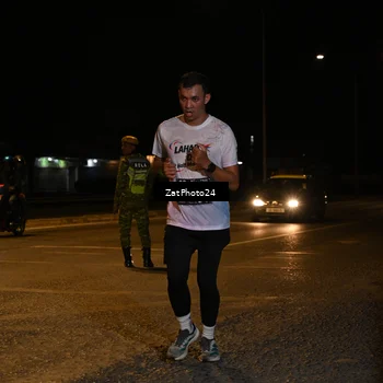 Runner Photo 7672986