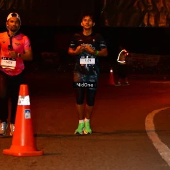 Runner Photo 7673017