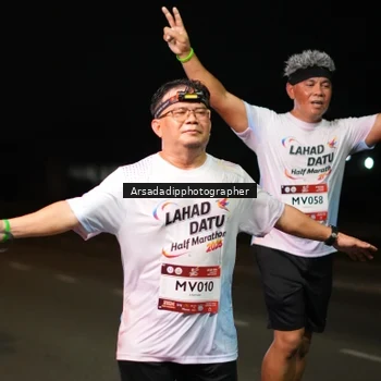 Runner Photo 7673029