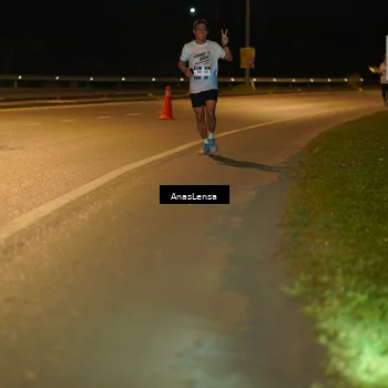 Runner Photo 7673035