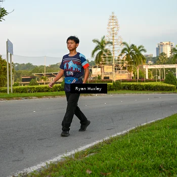 Runner Photo 7673078
