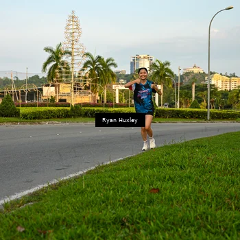 Runner Photo 7673081