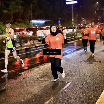 Runner Photo 7673083