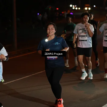 Runner Photo 7673113