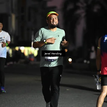 Runner Photo 7673142